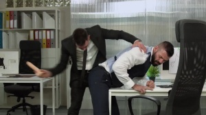 Defiance - Paddy O'Brian with Victor D'Angelo pooper pound