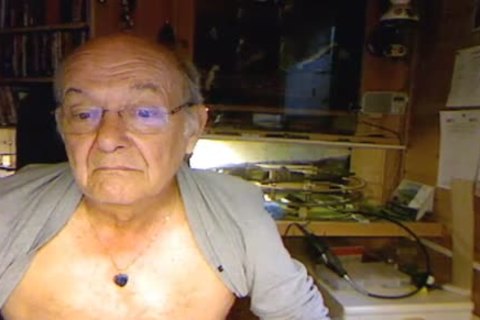 70 Yo chap On Web cam filthy Face