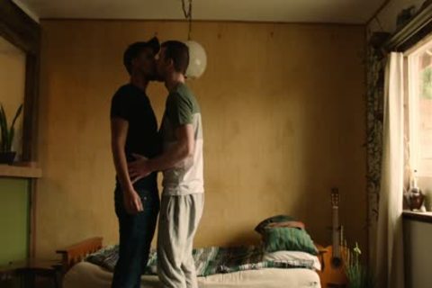 'Thyle Knoxx & Wes Myers Give Each Other head & Have beautiful raw Sex'