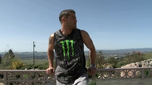 Cody Cummings: The Joys of Self-Pleasure in the Golden State